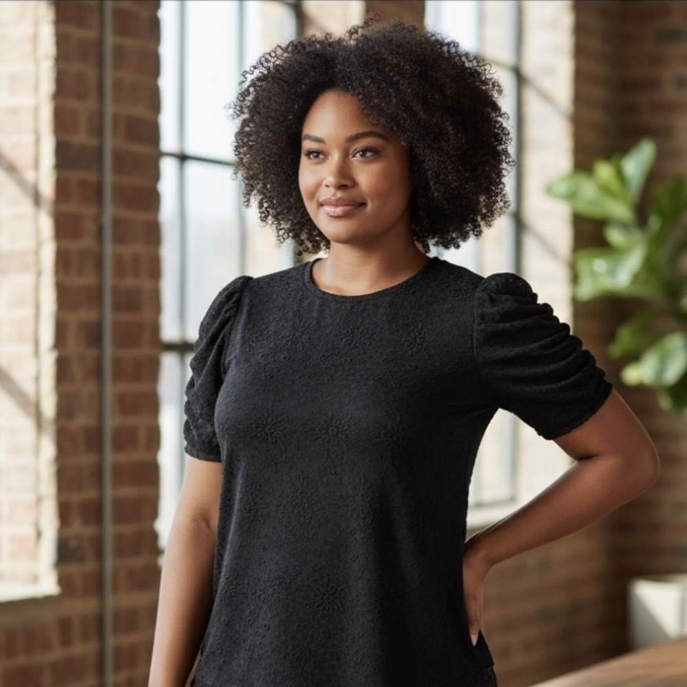 LOFT Black Dotted Floral Embroidered Short Sleeve Blouse Top M
